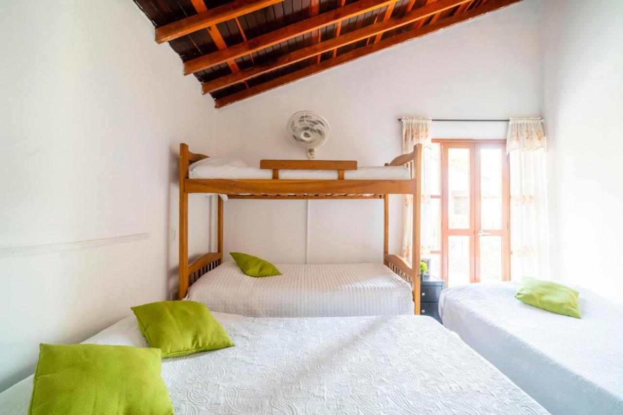Hotel Cabanas Villa Roca, Rodadero ซันตามาร์ตา ภายนอก รูปภาพ