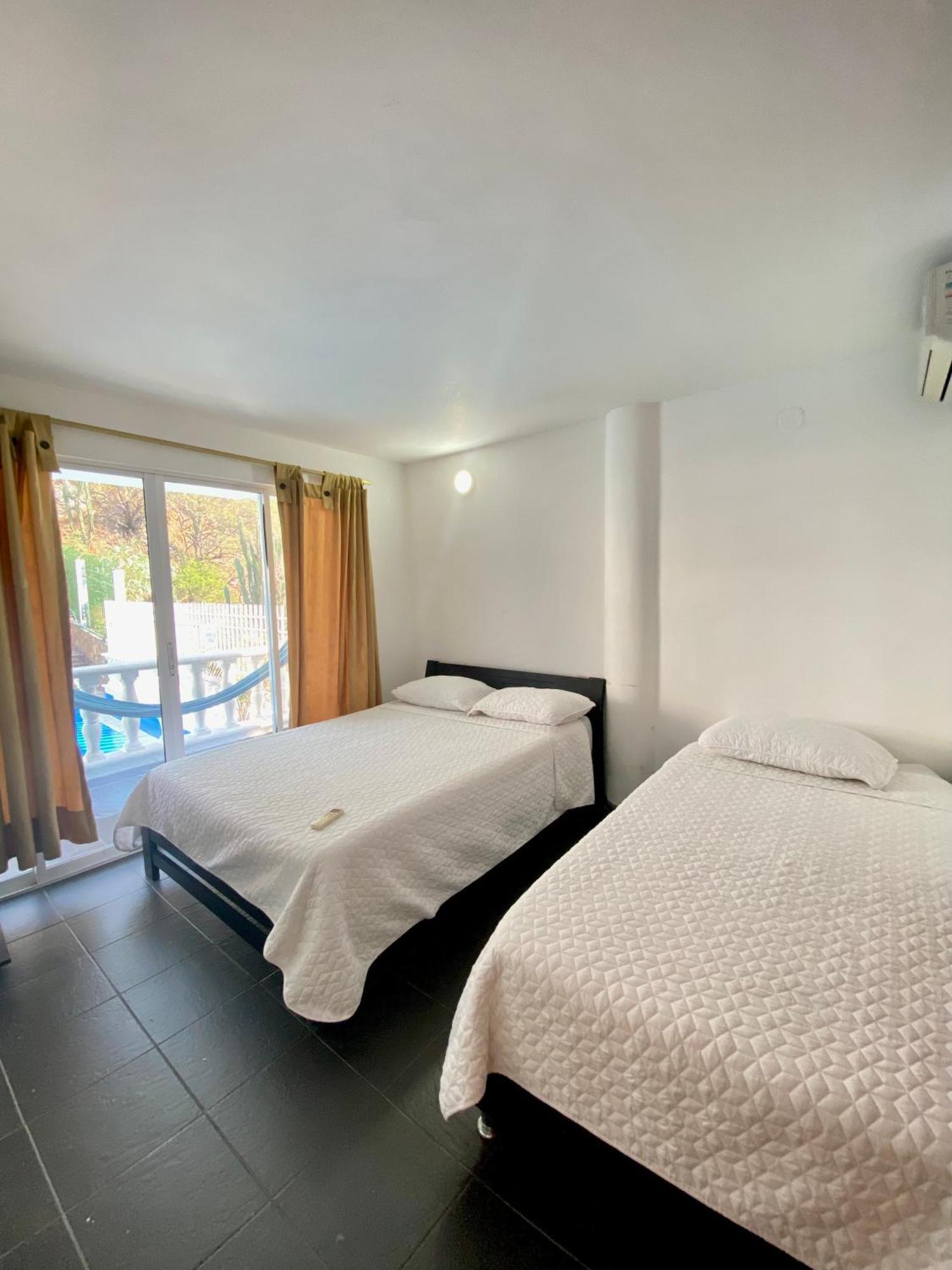Hotel Cabanas Villa Roca, Rodadero ซันตามาร์ตา ภายนอก รูปภาพ